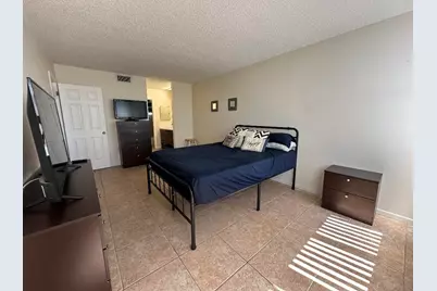 6770 Royal Palm Boulevard #207l, Margate, FL 33063 - Photo 13