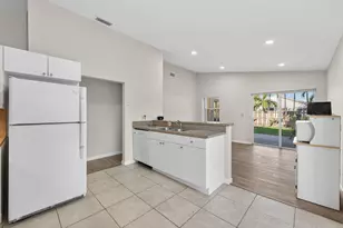 9549 NW 9th Ct, Plantation, FL 33324 - Photo 11