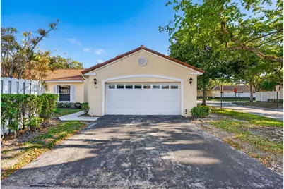 9549 NW 9th Court, Plantation, FL 33324 - Photo 1