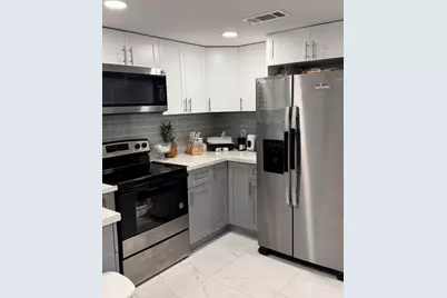 2364 S Haverhill Road, West Palm Beach, FL 33415 - Photo 13
