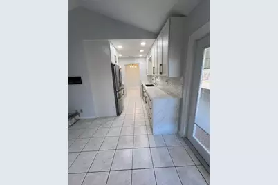 414 Las Palmas Street, Royal Palm Beach, FL 33411 - Photo 9
