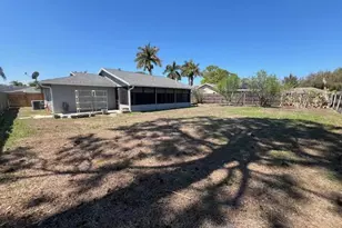 414 Las Palmas St, Royal Palm Beach, FL 33411 - Photo 19