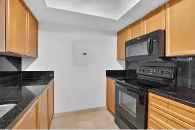 99 SE Mizner Boulevard #603, Boca Raton, FL 33432 - Photo 9