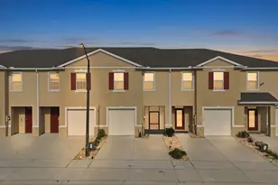 986 Lido Dr, Howey in the Hills, FL 34737 - Photo 15