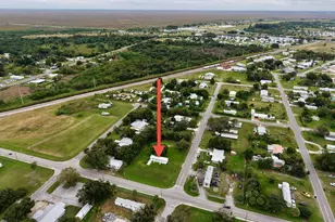 585 NW Ave D, Moore Haven, FL 33471 - Photo 21