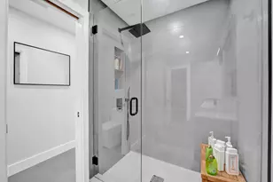 2309 NE 12th Ct, Fort Lauderdale, FL 33304 - Photo 47