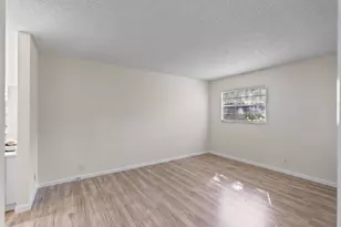 1251 SW 125th Ave, Pembroke Pines, FL 33027 - Photo 21