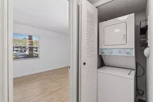 1251 SW 125th Ave, Pembroke Pines, FL 33027 - Photo 35