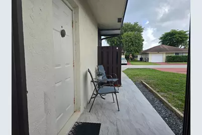 5255 Mendoza Street, West Palm Beach, FL 33415 - Photo 11