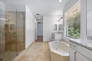 2013 Harbor View Cir, Weston, FL 33327 - Photo 17