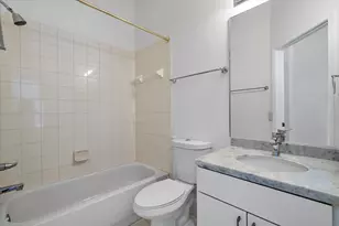 2013 Harbor View Cir, Weston, FL 33327 - Photo 19