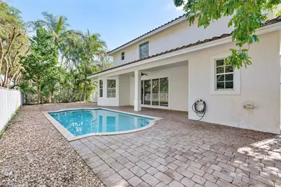 2013 Harbor View Circle, Weston, FL 33327 - Photo 11