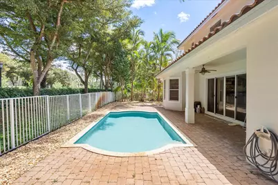 2013 Harbor View Circle, Weston, FL 33327 - Photo 39