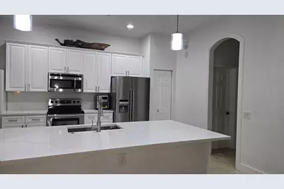 2013 Harbor View Circle, Weston, FL 33327 - Photo 7