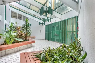 11780 SW 18th St, Miami, FL 33175 - Photo 17