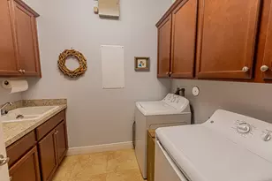 11192 SW Maple Tree Ln, Port Saint Lucie, FL 34987 - Photo 21