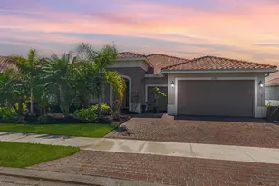 11192 SW Maple Tree Ln, Port Saint Lucie, FL 34987 - Photo 1