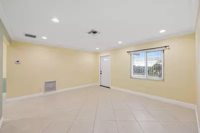 730 NW 1st Avenue, Boynton Beach, FL 33426 - Photo 7