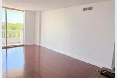 700 E Boynton Beach Boulevard #510, Boynton Beach, FL 33435 - Photo 3