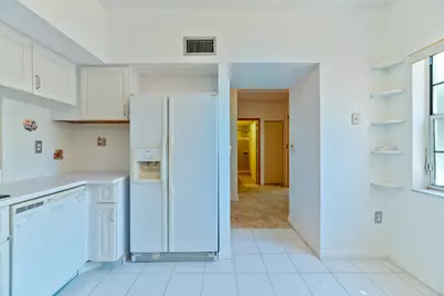 6622 Villa Sonrisa Drive #812, Boca Raton, FL 33433 - Photo 13