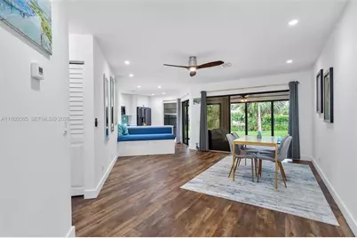 385 NW 36th Avenue, Deerfield Beach, FL 33442 - Photo 1