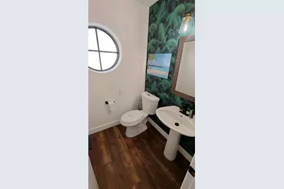 385 NW 36th Avenue, Deerfield Beach, FL 33442 - Photo 9