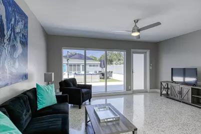 2017 NE 26th Street, Wilton Manors, FL 33305 - Photo 7