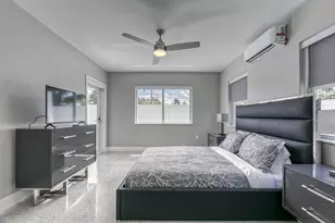 2017 NE 26th St, Wilton Manors, FL 33305 - Photo 17