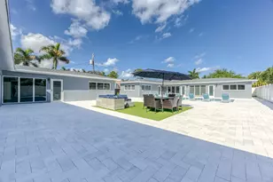 2017 NE 26th St, Wilton Manors, FL 33305 - Photo 31