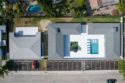 2017 NE 26th Street, Wilton Manors, FL 33305 - Photo 25