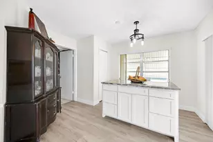 5060 NW 41st Ct, Lauderdale Lakes, FL 33319 - Photo 21