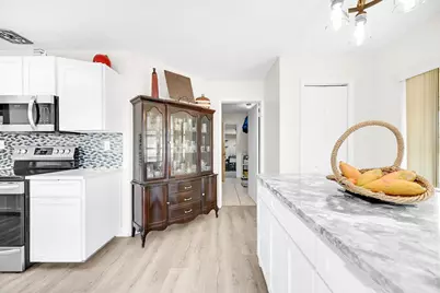 5060 NW 41st Court, Lauderdale Lakes, FL 33319 - Photo 17