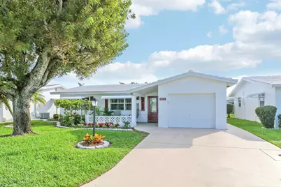 814 SW 5th Avenue, Boynton Beach, FL 33426 - Photo 1