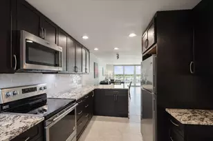 511 Bayshore Dr, Fort Lauderdale, FL 33304 - Photo 3