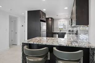 511 Bayshore Dr, Fort Lauderdale, FL 33304 - Photo 7