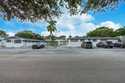 1826 Sherman Street #15, Hollywood, FL 33020 - Photo 13