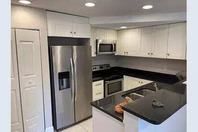 5844 Blueberry Court #Unit 68, Lauderhill, FL 33313 - Photo 7