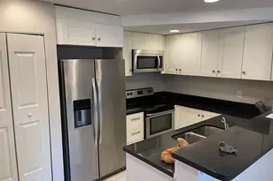 5844 Blueberry Ct, Lauderhill, FL 33313 - Photo 7