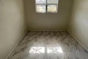 5844 Blueberry Ct, Lauderhill, FL 33313 - Photo 9