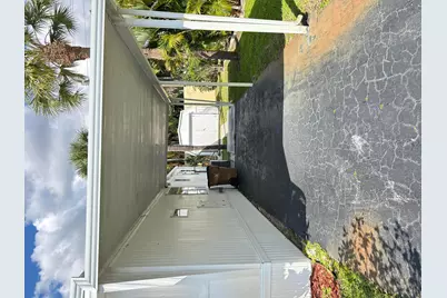 615 Alamanda Lane, Deerfield Beach, FL 33442 - Photo 3