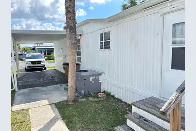 615 Alamanda Lane, Deerfield Beach, FL 33442 - Photo 9