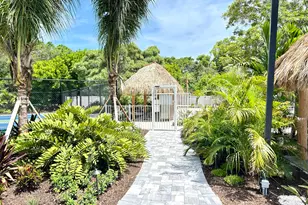 615 Alamanda Ln, Deerfield Beach, FL 33442 - Photo 35
