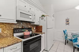 5789 Golden Eagle Cir, Palm Beach Gardens, FL 33418 - Photo 11