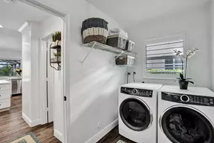 5273 NW 89th Dr, Coral Springs, FL 33067 - Photo 7