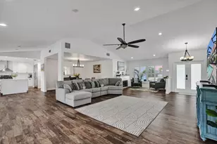 5273 NW 89th Dr, Coral Springs, FL 33067 - Photo 9