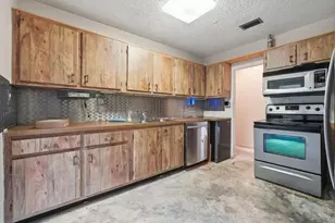 6621 NW 4th Ct, Plantation, FL 33317 - Photo 9