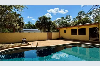 12143 174th Pl N, Jupiter, FL 33478 - Photo 5