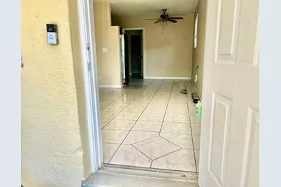 51 Davis Road, Palm Springs, FL 33461 - Photo 3