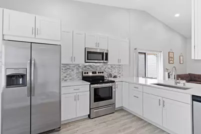 12 Paxford Lane W, Boynton Beach, FL 33426 - Photo 7