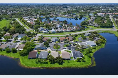 12 Paxford Lane W, Boynton Beach, FL 33426 - Photo 35